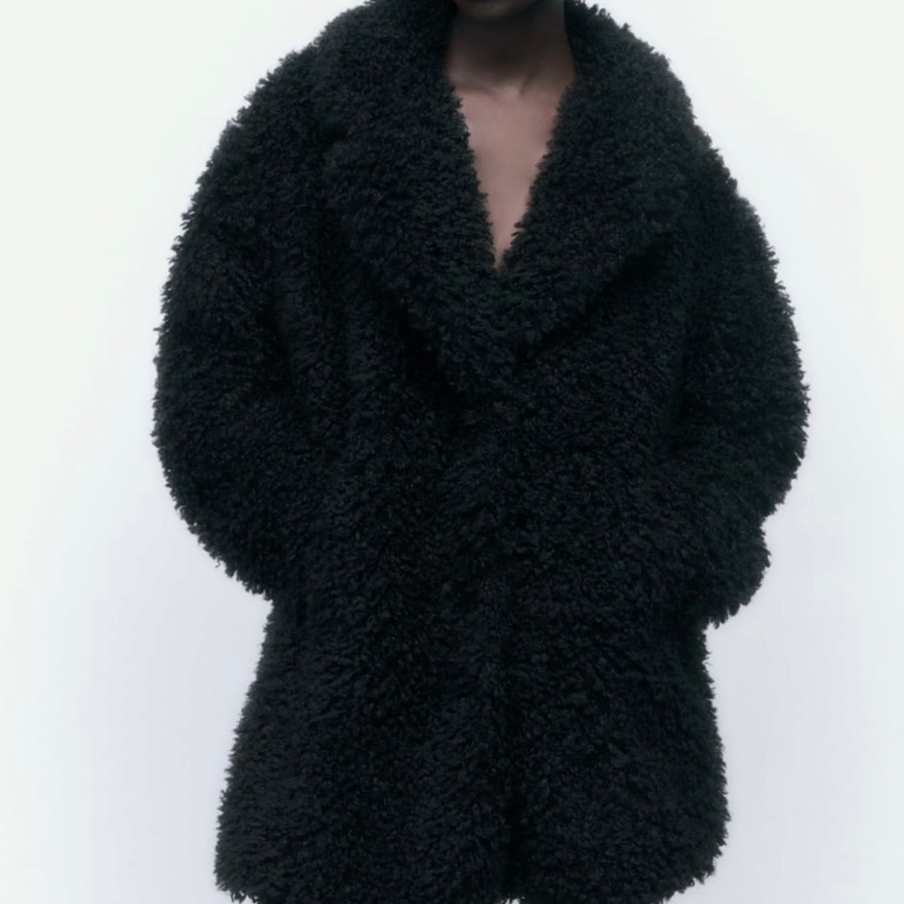 STUNNING ZARA BLACK FUR COAT SIZE SMALL 🖤